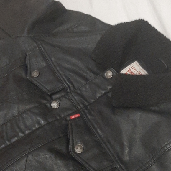 Levi leather jacket - Picture 1 of 5